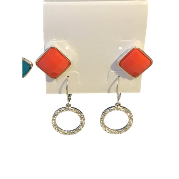 Lot Of 10 Vintage Pierced Earrings Mixed Styles & Colors (1350) - Picture 6 of 6